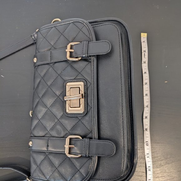 Black and Gold Shoulder Bag - Picture 8 of 9